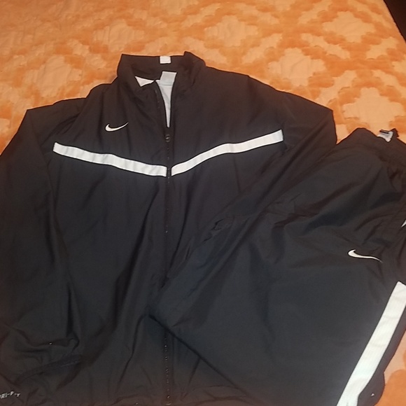 nike suit jacket